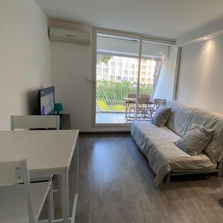 Superbe Appartement Climatise A 3 Min De La Mer Ла-Гранд-Мотт Екстер'єр фото